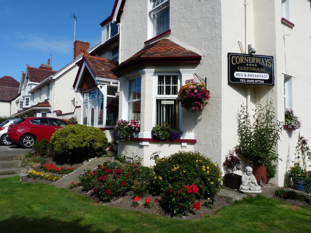 Cornerways Guest House Лландидно Экстерьер фото
